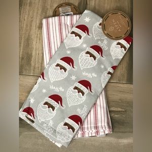 🚨SOLD🚨 Aspen Black Santa Kitchen Towels - Set Of 2